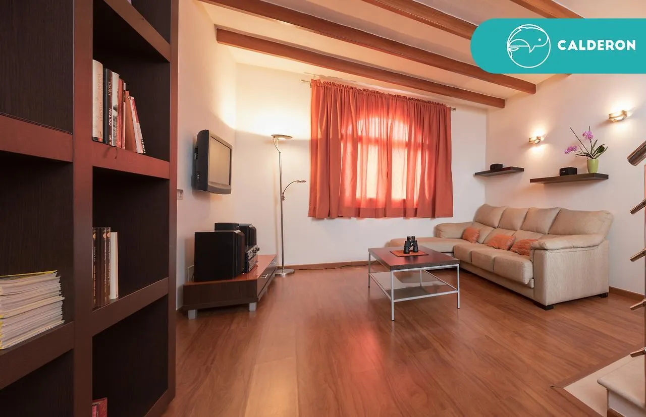 Fronton Whale Apartamentos Galdar Apartment