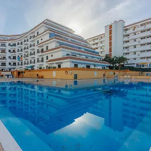  Apartament Seguro Spacious With Roomy Terrace